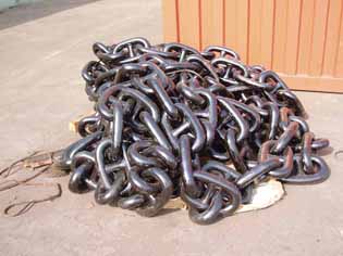 Picture of stud link anchor chain.jpg