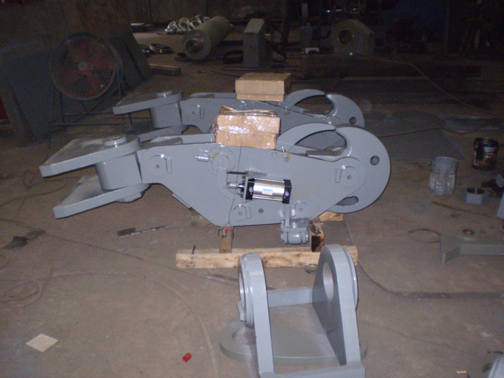 Butterfly Towing Hook 1.jpg