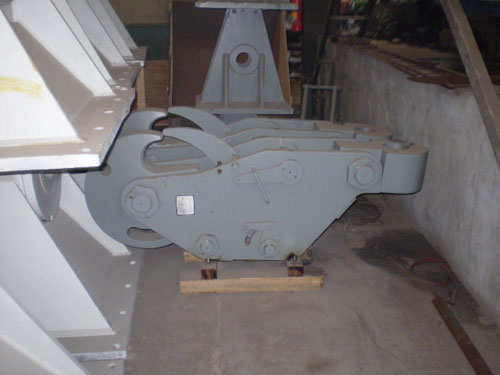 Butterfly Towing Hook 2.jpg