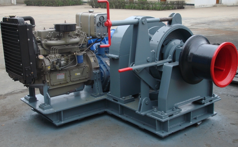 42mm Engine Driven Anchor windlass.jpg