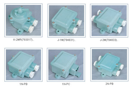 marine wateright junction box with switch 1.jpg