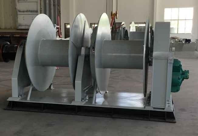 100 KN HYDRAULIC （MULTI-DRUM) MOORING WINCH图1.jpg